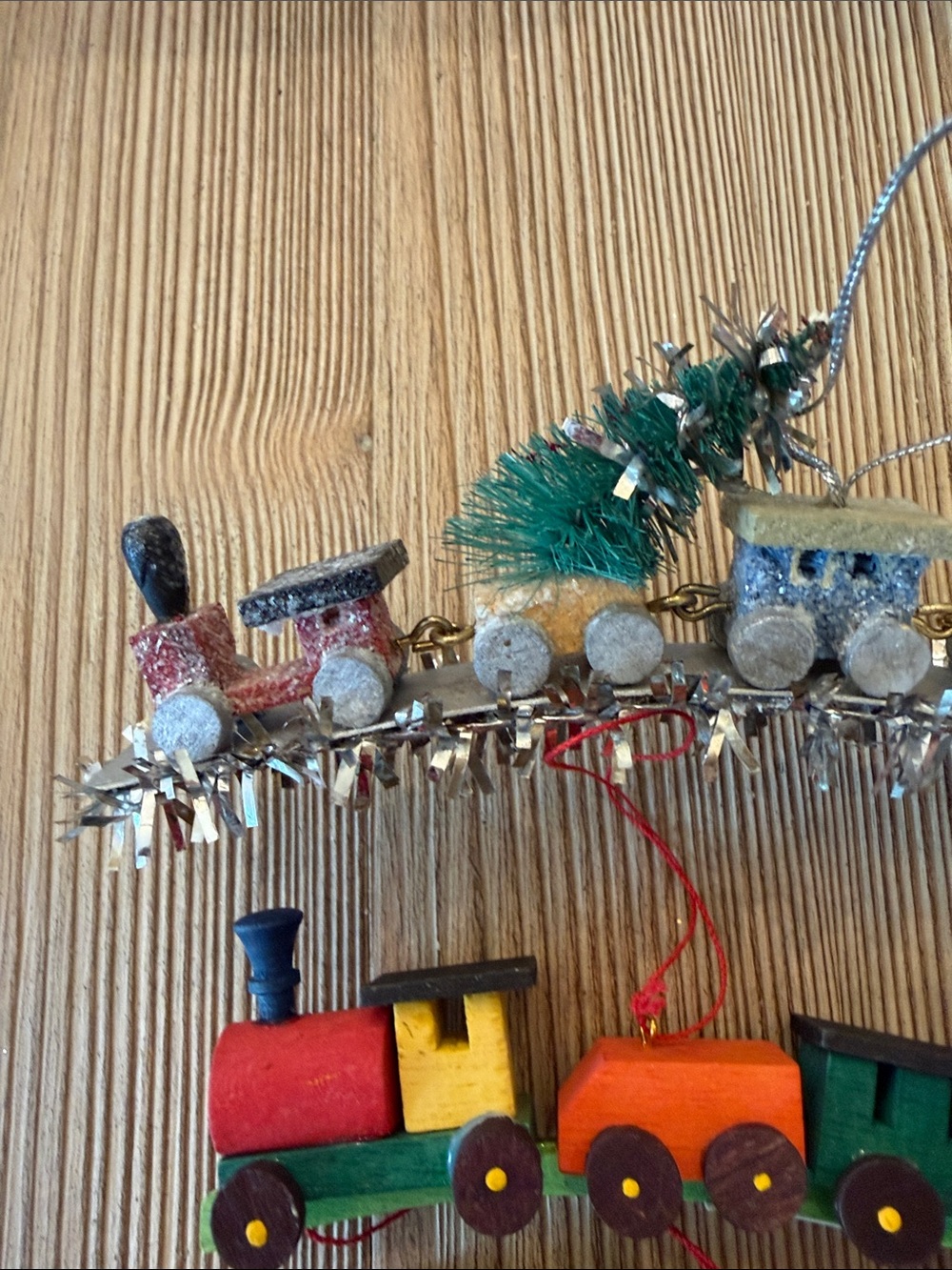 Vintage Wood Christmas Ornaments Midwest Taiwan Trains Set of 4 - Picture 4 of 8